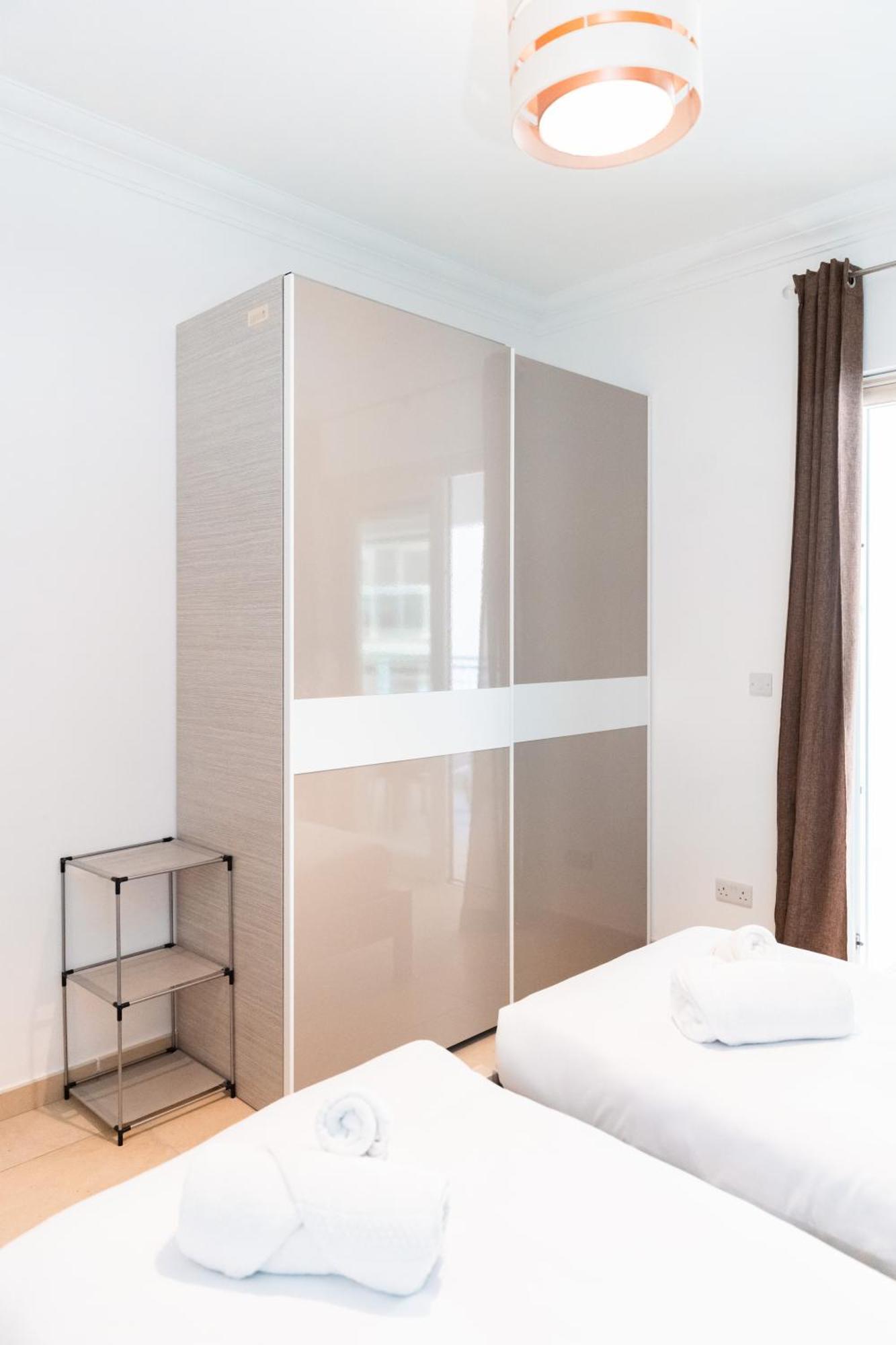 Luxury Seafront 3Br With Pool By Arcobnb Сліма Екстер'єр фото